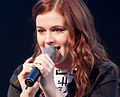 https://upload.wikimedia.org/wikipedia/commons/thumb/8/86/Amy_Diamond_singing_in_Uddevalla_2013-11-06.jpg/120px-Amy_Diamond_singing_in_Uddevalla_2013-11-06.jpg